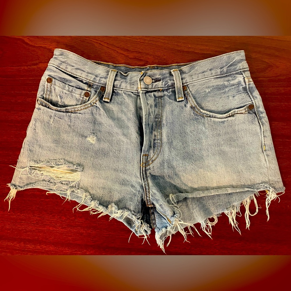 Levi's 501 Distressed Denim Shorts in Waveline; size 27